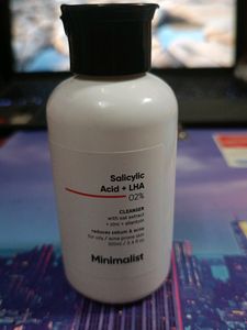 Minimalist Salicylic Acid Facewash