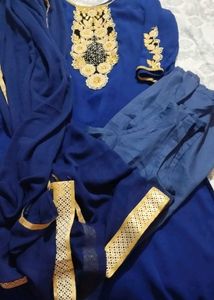 Gorgeous Embroidered Kurta With Dupatta 👍