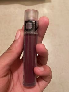 Long lasting Lipstick