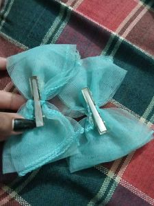 2 Aqua Bow Hair Clips