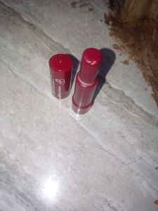 Dot &amp; Key Lipstick lipbalm cheery shade with spf 5