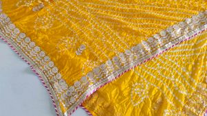 🌼 Navratri Noor Shawl