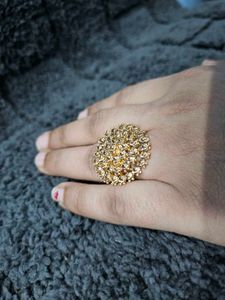 Stylish Gold Ring