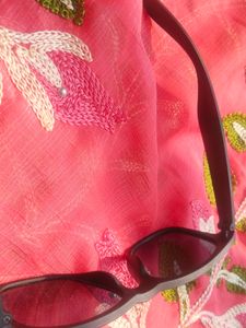 A New Black Party Wear Glasses