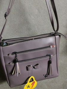 Cute La Carry Handbag