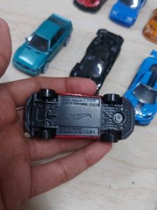 13 Hotweels With Plastic Box No Coins Offer