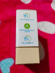 Mamaearth Compact Powder ( 03 Creme Glow)