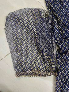 Flat 450/- Excellent Glittering Gown For Partyzzz