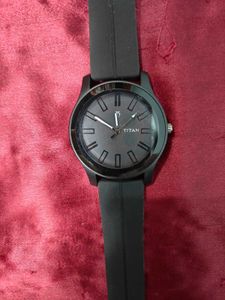 TITAN Watch - Black dial