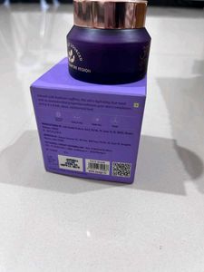 Ayuga Kashmiri Saffron Face Pack Mask