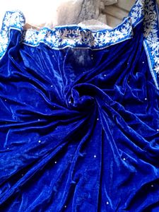 Beautiful Velvet And Net Saree