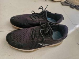 RED TAPE SHOES