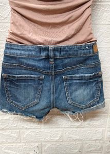 Small Size Denim Short Jeans For Women