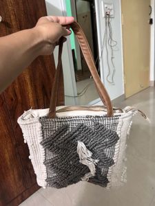 Crochet Hand Bag