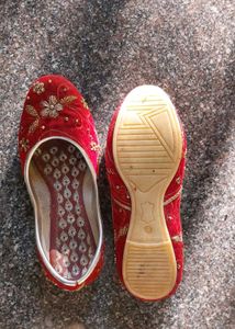Handmade Zardosi Jutti