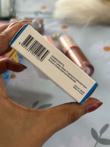 Majina Eyelash Glue