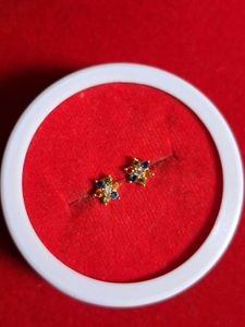 Floral Stud Earrings  22crt gold studs
