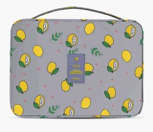 House Of Quirk - Lemon Print Pouch