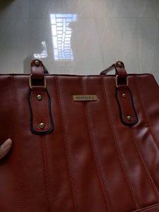 Dewpeares Tote Bag - Stylish &amp; Functional!