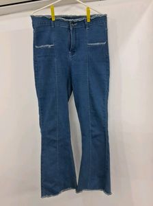 Boot-cut Jeans