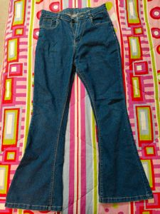 Flared Jeans