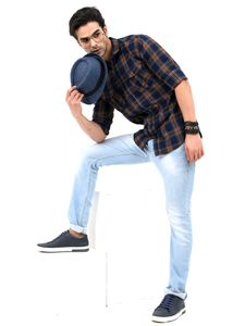 Branded Authentic wear new like swag stylish shirt  Travel friendly.