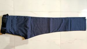 trouser with belt