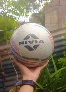 NIVIA Country Colour (Italia) Football - Size: 5