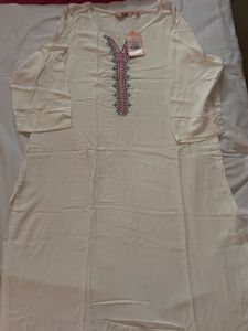 Elegant Red Embroidered Kurti