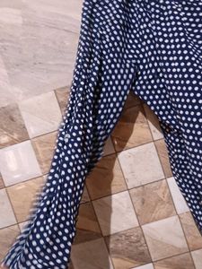 Dotted Top 💙...
