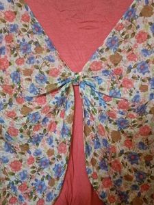 Floral Print Sleeveless Top