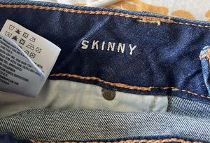 AMERICAN EAGLE OUTFITTERS Shorts