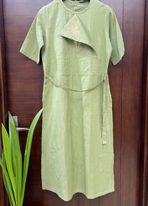 AJIO Green Casual Dress