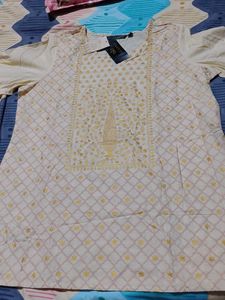 - New with Tags Tunic Top