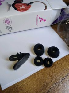 📌Mi Gadgets Premium Earphone With Accessories.