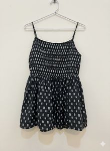 Cute Black & White Top