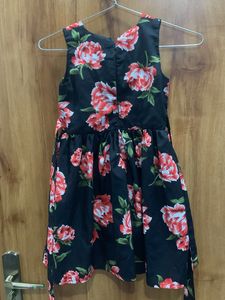 Floral Girls&#39; Dress 4-6 years