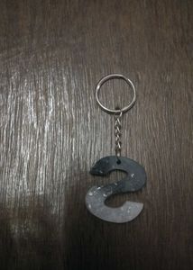 Unique 'S' Initial Keychain