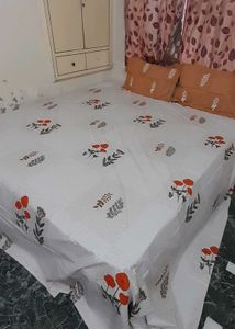 Salre Slaw King Size Desghiner bedsheets