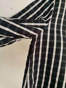 H&amp;M Ribbon Blouse
