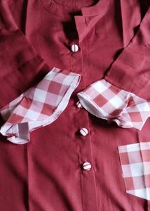Women Checkered Pure Cotton Straight Kruti (Maroon