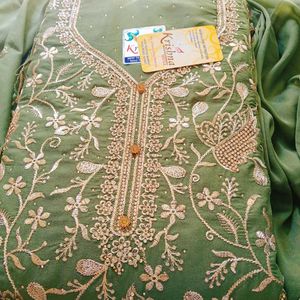 🌸Karwa Chauth Special Suit 🌸