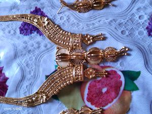 Beautiful Golden Jewellery Set 😍😍