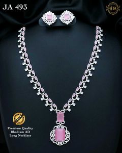 Elegant Necklace Set