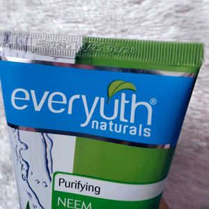Everyuth Naturals Purifying Neem Face Wash|Antibac