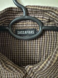 “Classic Brown Shirt-Timeless and Versatile Style”
