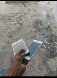 Two I Phone 6s