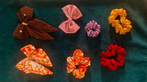 HAIR BOW