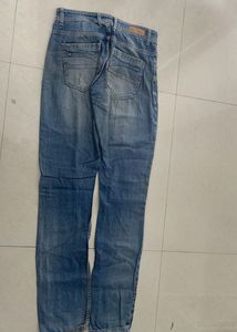 Dutch Harbor Distressed Jeans’s For Men’s