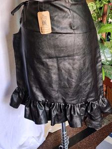 Tie Up Asymmetrical Peplum Skirt